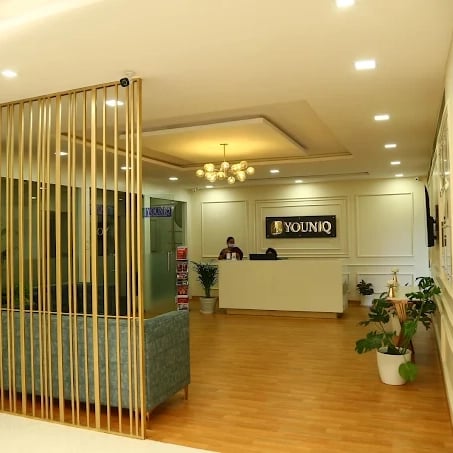 youniq clinic